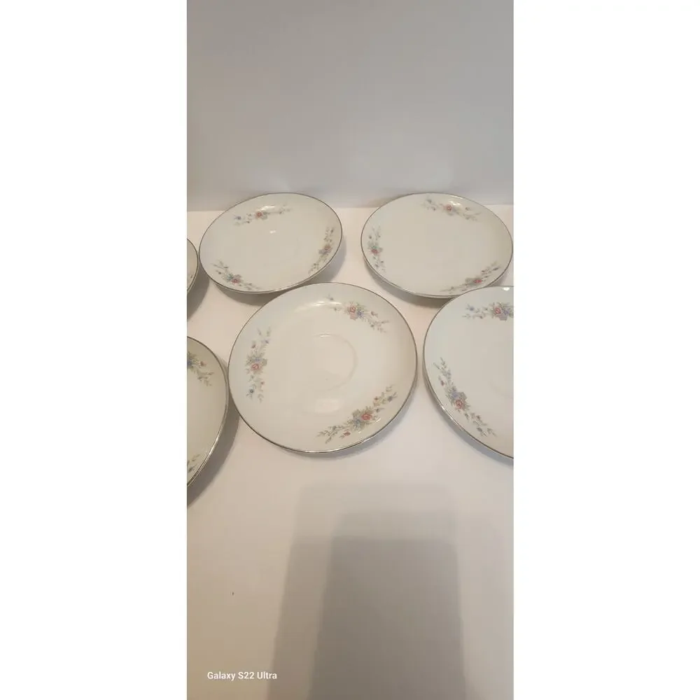 Florenteen Fine China Japan Fantasia Set Of 8 Saucer Plates